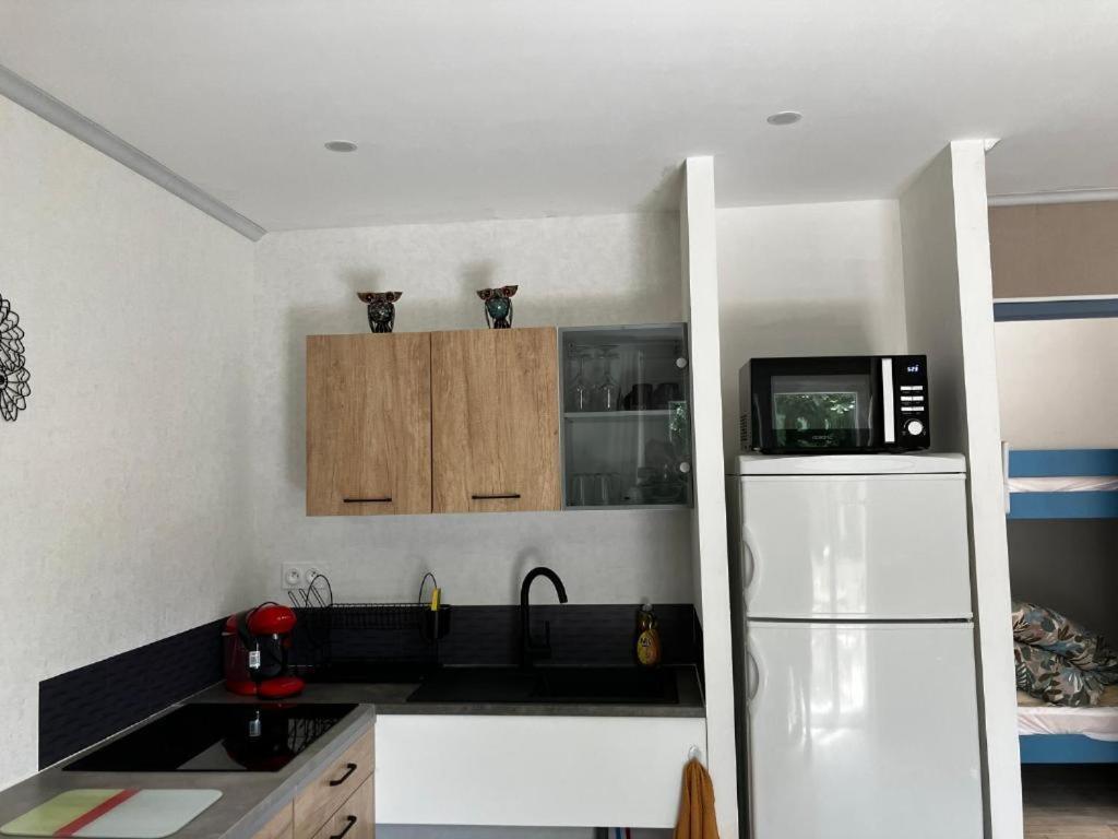 Residence L'Orangeraie-2-Claira 66530 Pokoj fotografie